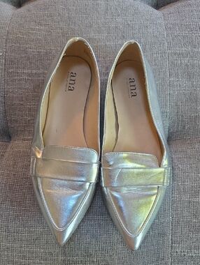 a.n.a Silver Metallic Pointed-Toe Loafers